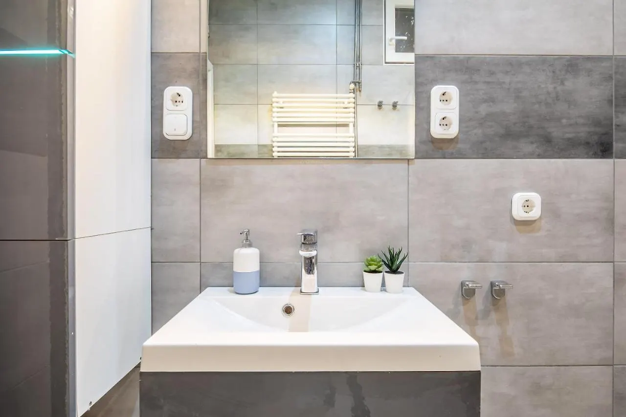 Cozy & Central Apartment With 2-Bedroom Budapest 0*,